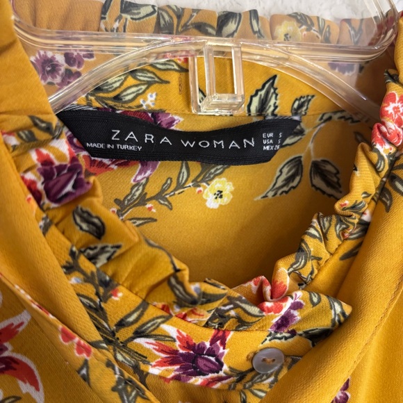 Zara Mustard Floral Cropped Blouse - Picture 3 of 9